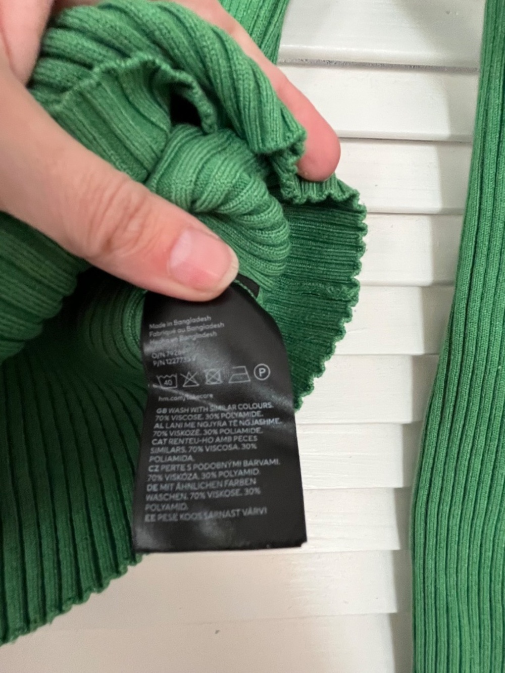 H&M Cropped Green Boatneck Ribbed Sweater - Small - Picture 3 of 5